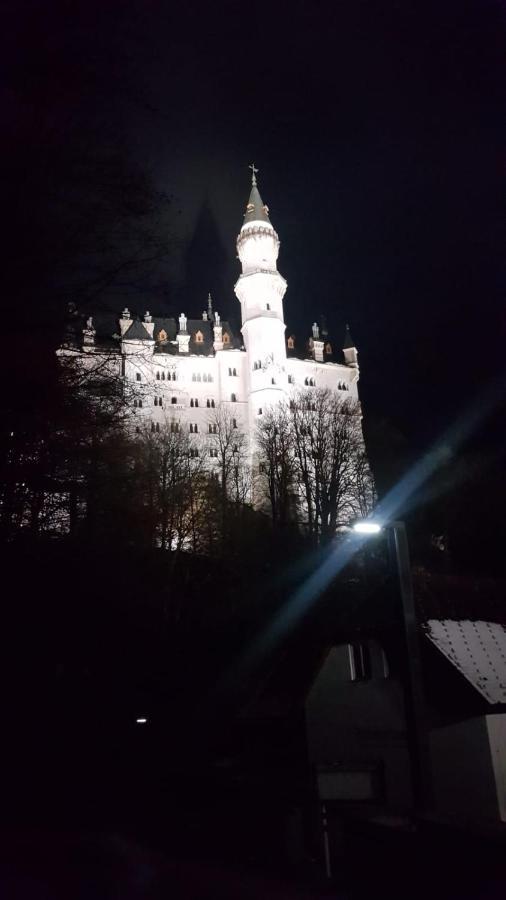 Neuschwanstein-Blick Apartment Fussen Luaran gambar
